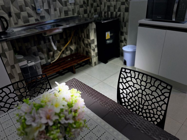 Brisa da Praia de Ingleses - 250 m da praia