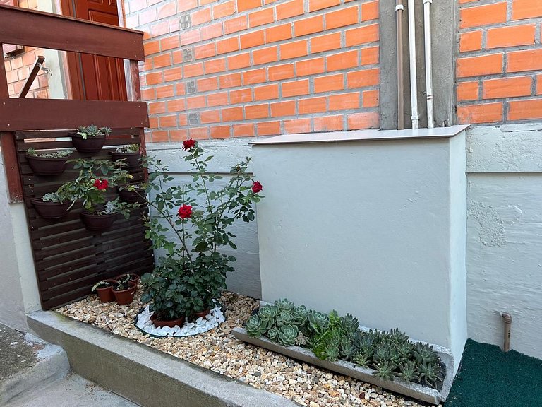 Brisa da Praia de Ingleses - 250 m da praia